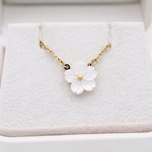 Margarita Flower Necklace