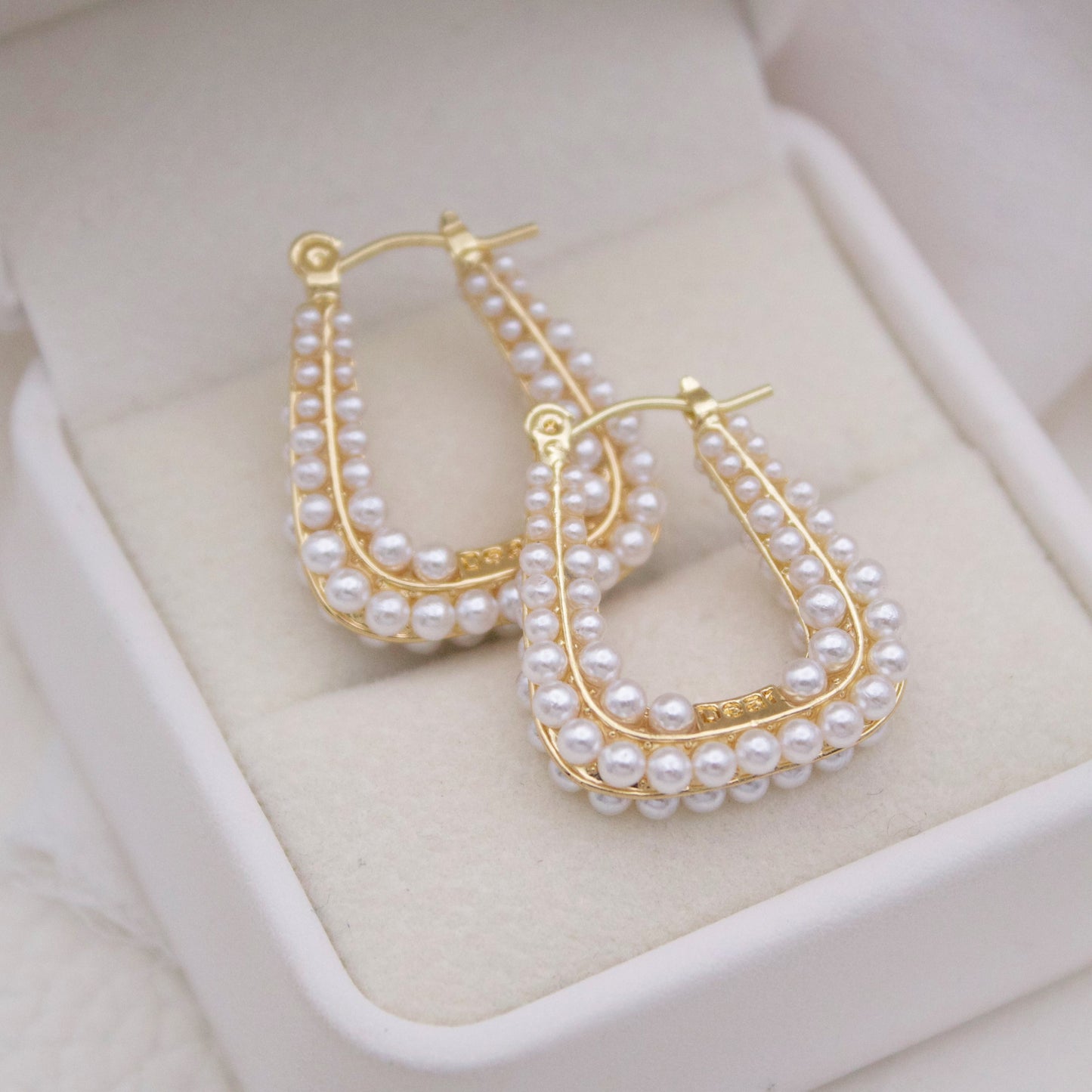 Ivannia Pearl Hoop Earrings