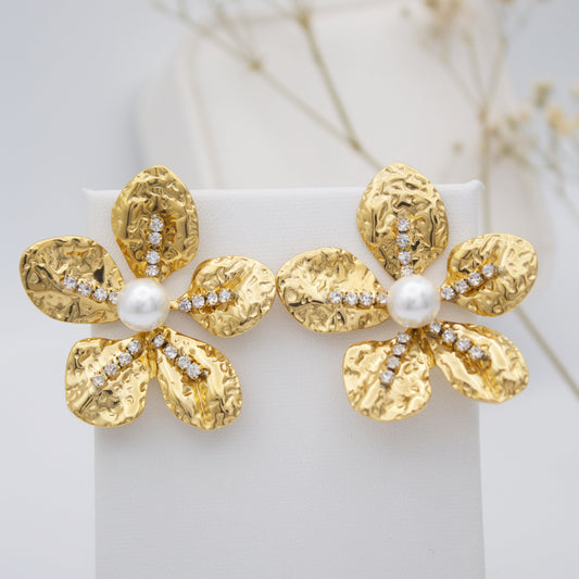 Neferet Flower Stud Earrings