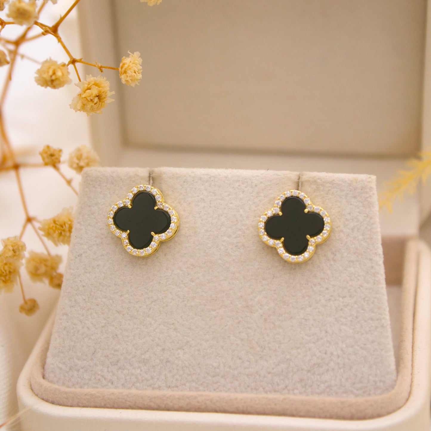 Trevia Clover Stud Earrings