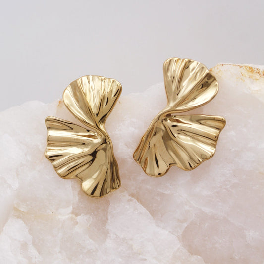 Nayara Stud Earrings