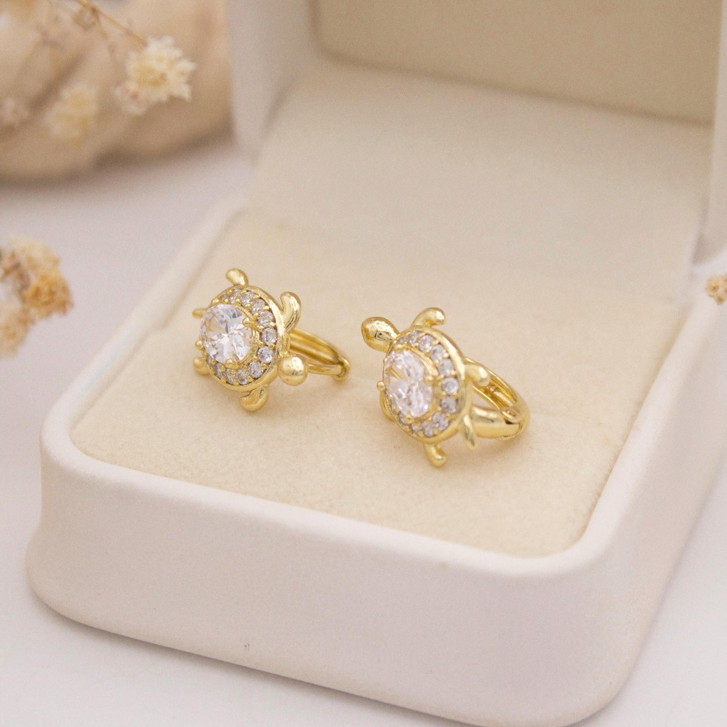 Isana Turtle Huggie Earrings