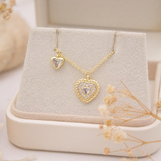 Arlet Necklace