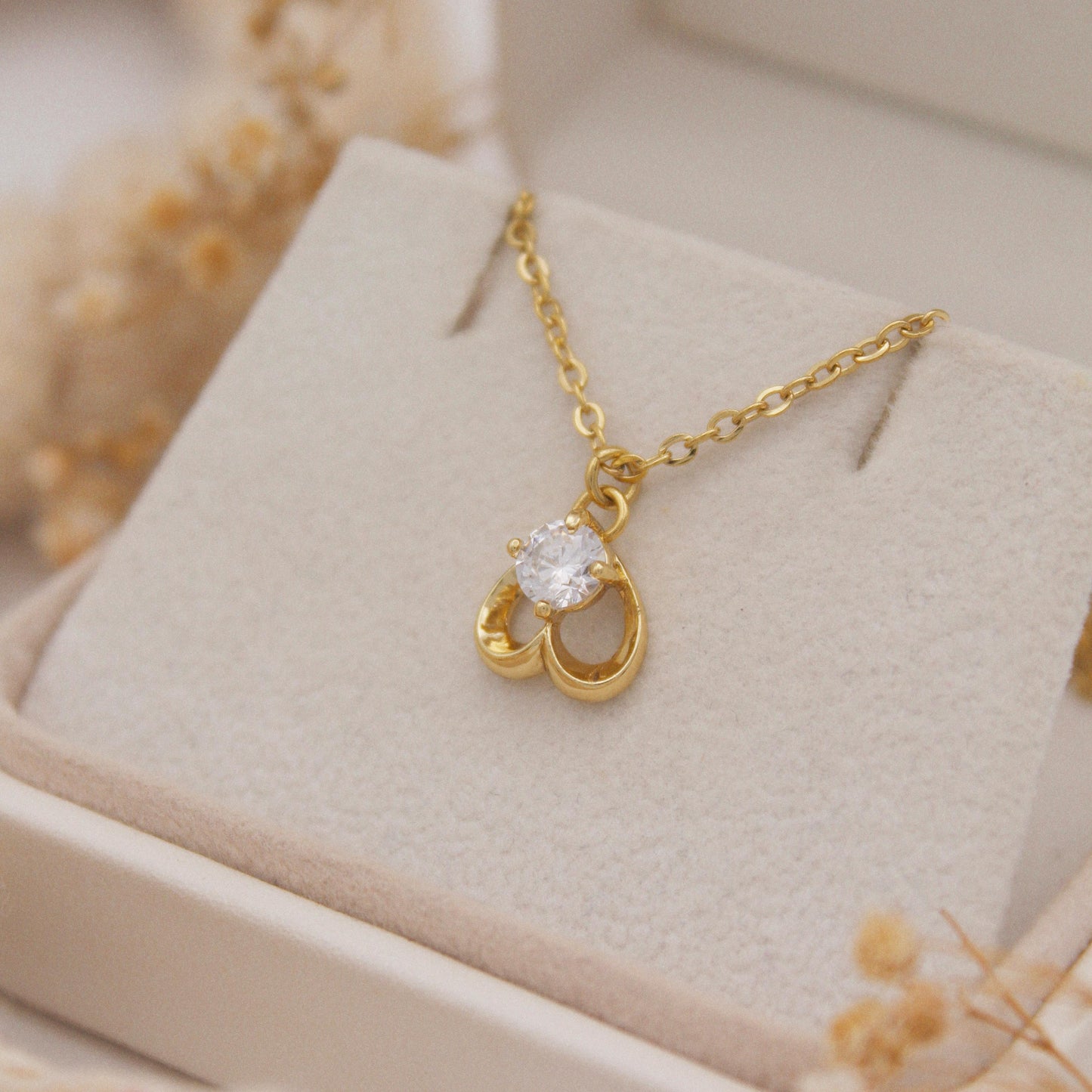 Dilara Heart Necklace