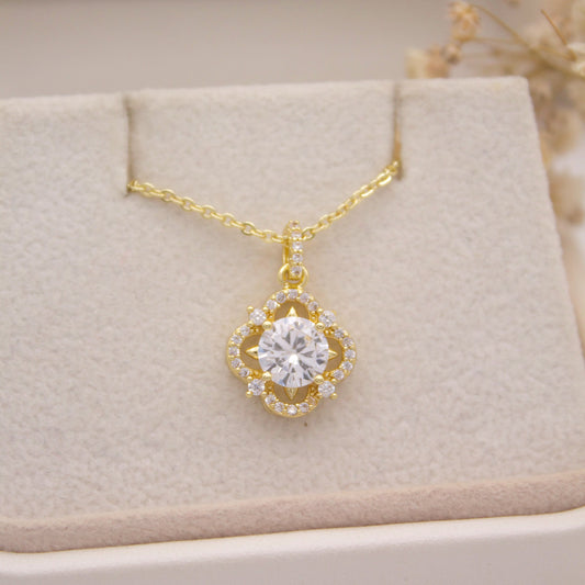 Berly Necklace