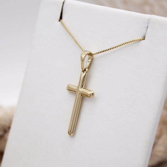 Crussette Cross Necklace