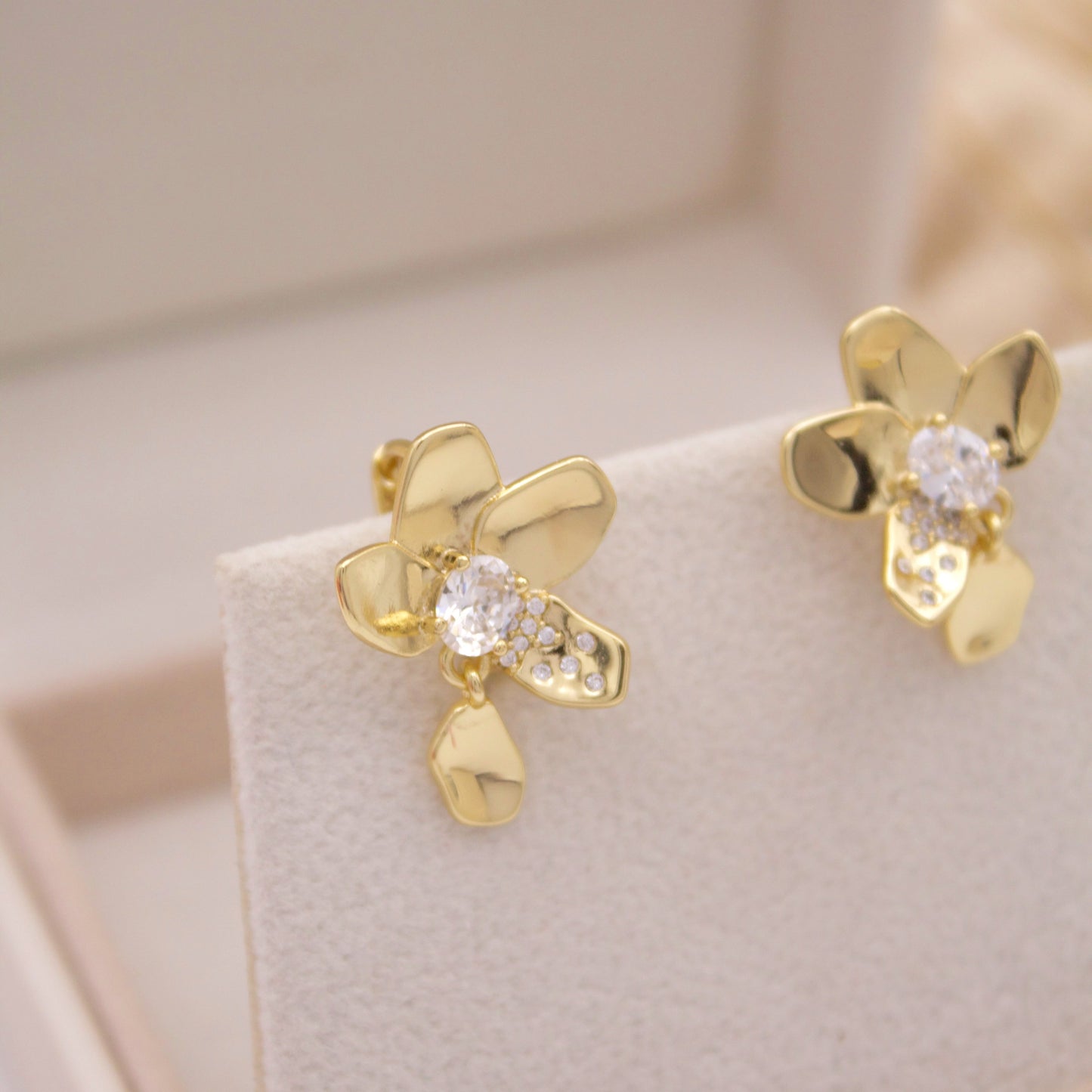 Crisanta Umbra Huggie Earrings