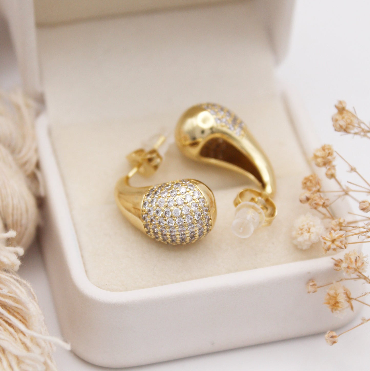 Odeliah drop Stud Earrings