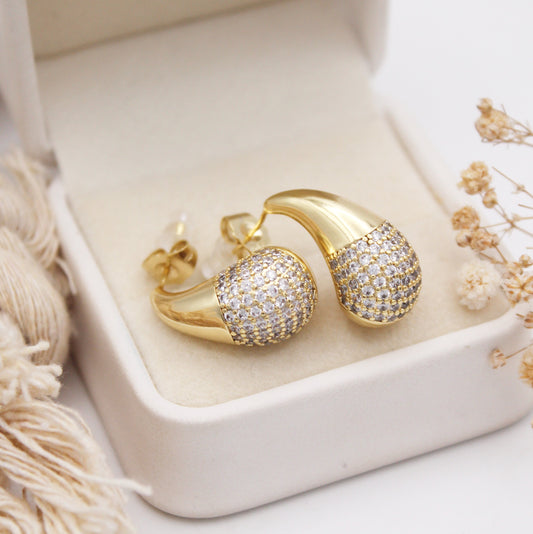 Odeliah drop Stud Earrings